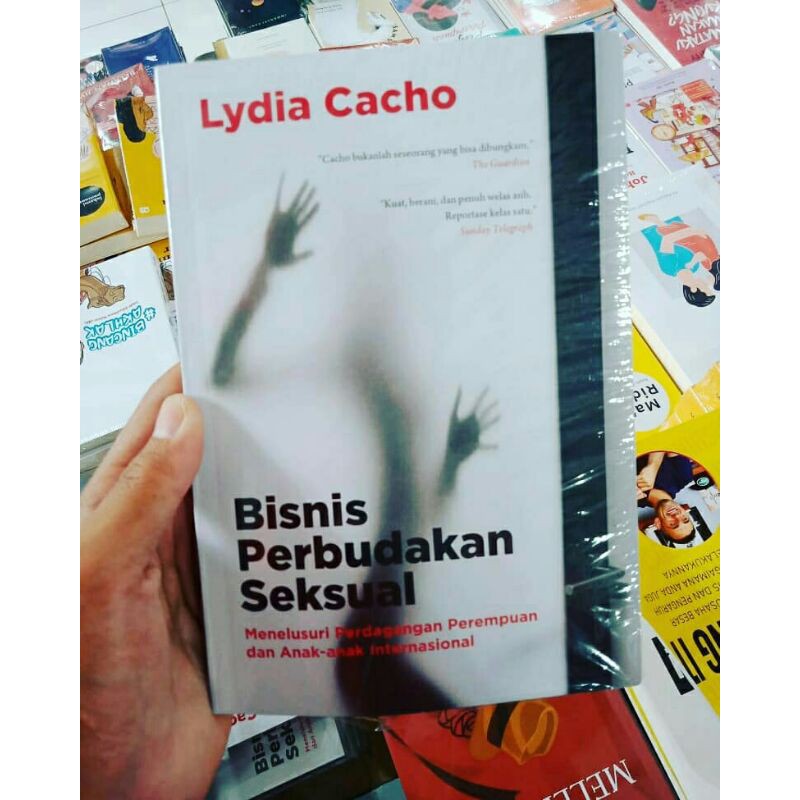 jual buku Bisnis perbudakan seksual ori