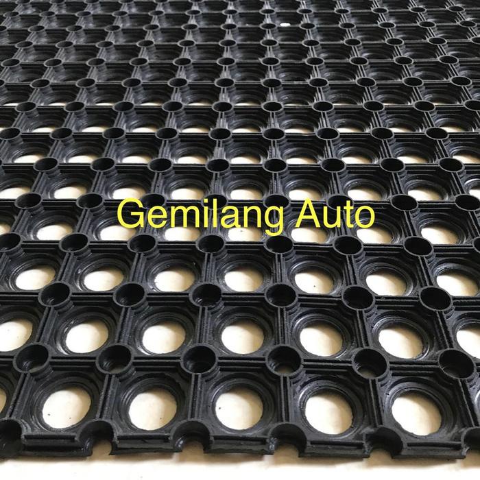 Keset Karpet Karet Anti Slip Kamar Mandi