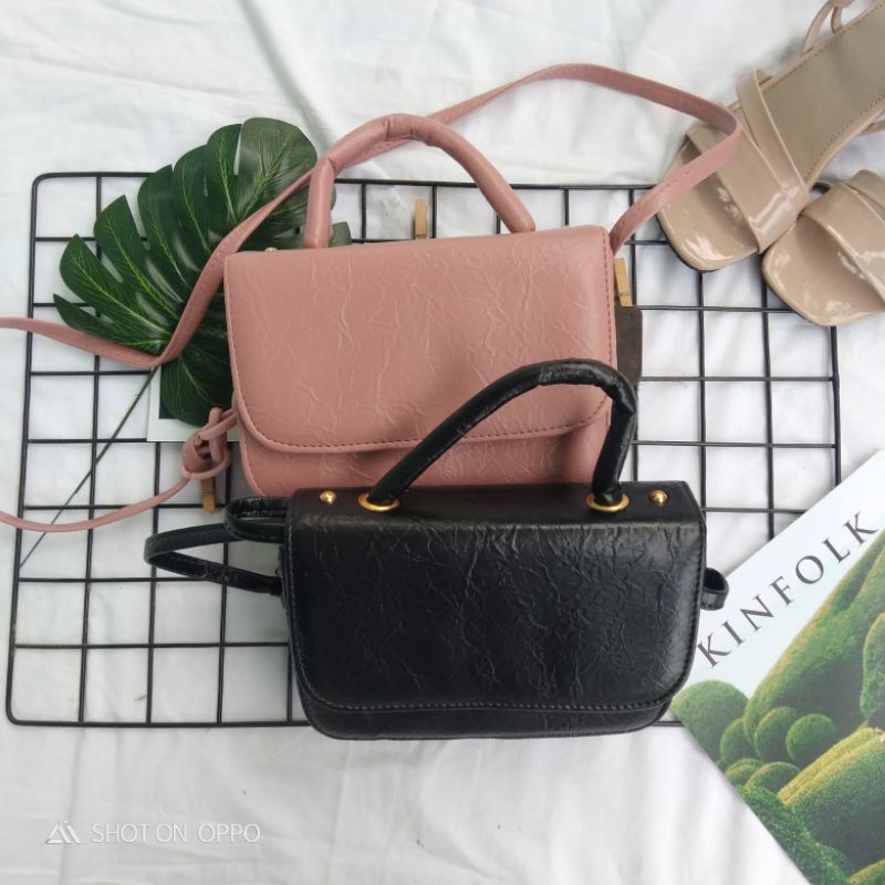 TAS SELEMPANG REMAJA - LUCY ACRILIC BAG