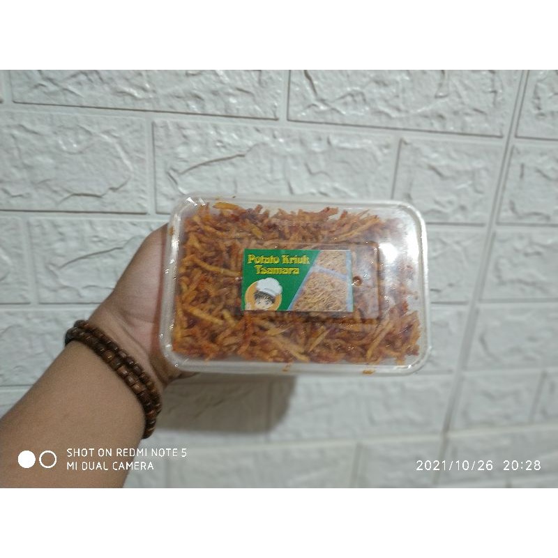 Kentang Mustofa kentang goreng 150gr memakai bumbu rahasia