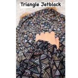 Triangle Jetblack M