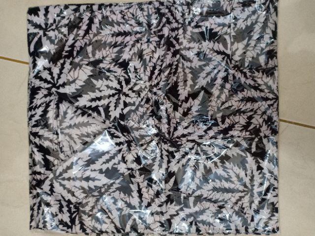 Kemeja Batik Pria Motif G Silver