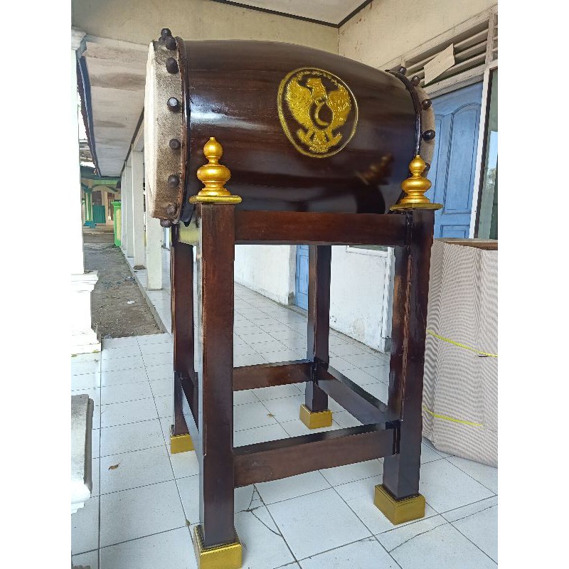 beduk ( bedug masjid , bedug musholla, beduk kayu , beduk jati )