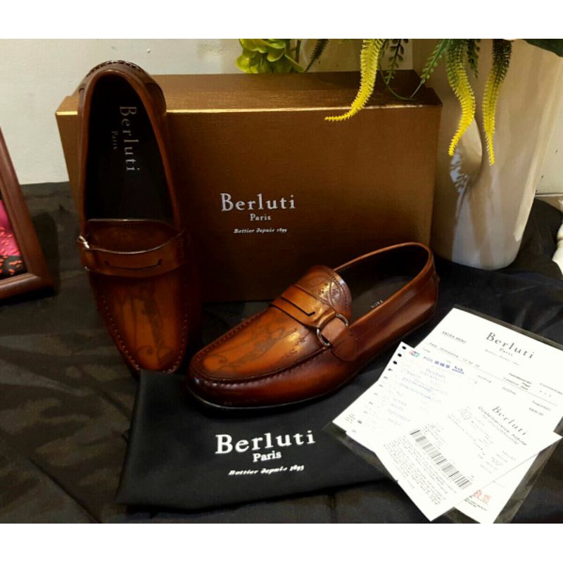 SEPATU PRIA BERLUTI - coklat