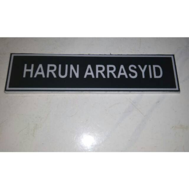 

Name Tag