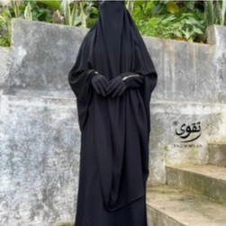 ARUMI SET by Taqwawear