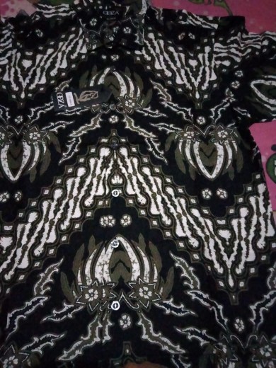 Odza Batik Slimfit Pria Lengan Panjang Modern Hem Saniva