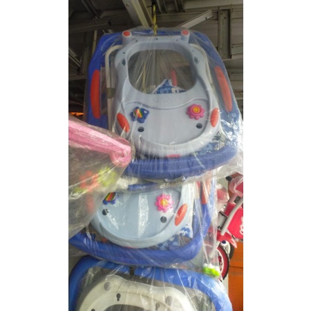 baby Walker royal musik