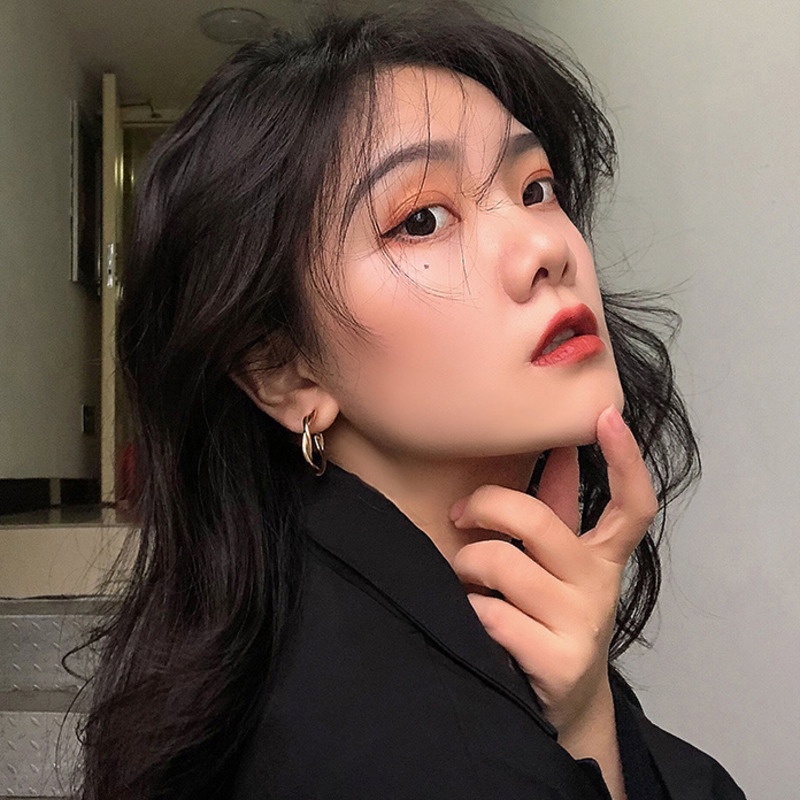 Anting Tusuk Model Twist Gaya Korea Untuk Wanita