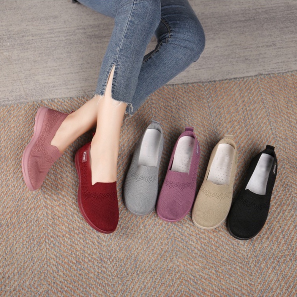 Sepatu Wanita Sneakers Import - Sneaker Wanita SIONS T-12 Slip-On Shoes - Sepatu Olaharaga Cewe Santai