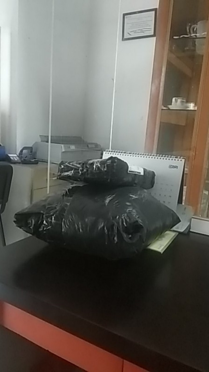 Sprei Motif Elegan  Sprei Bagus Set 2 Sarung Bantal Guling Tidur Ukuran 180x200 Sprei Karakter Cd-1