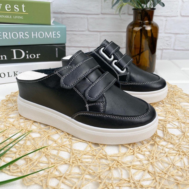 Sepatu sneakers 8316A, 8316