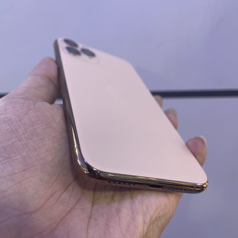 iphone 11 pro 64gb eks resmi fullset bekas pakai