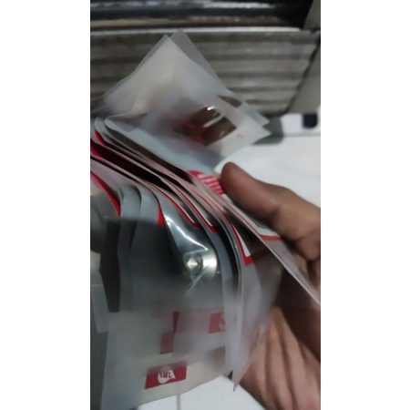 paket 16 buah baut L body cbr 150r