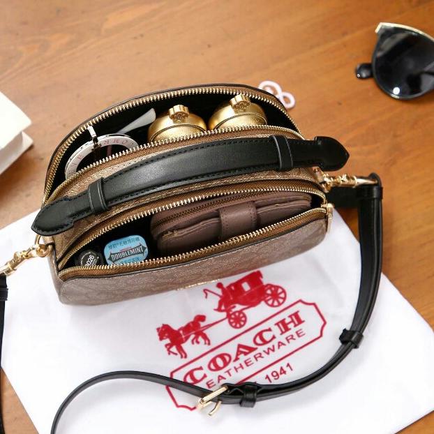 Limited -    Tas Selempang Wanita Import Serena 2 Ruang Coach  Fashion