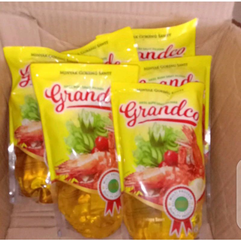 

Puri Segar Shop, Minyak Goreng Grandco 500 Ml / 2000 Ml
