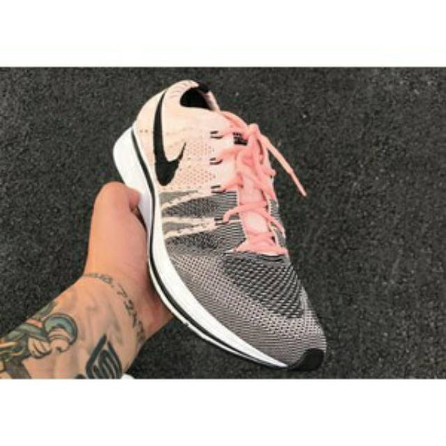 Nike FLyknit Trainer authentic original 