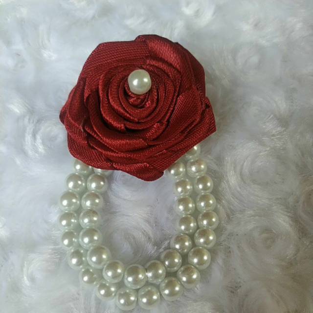 

Bross Pita Satin Mutiara Sintetis