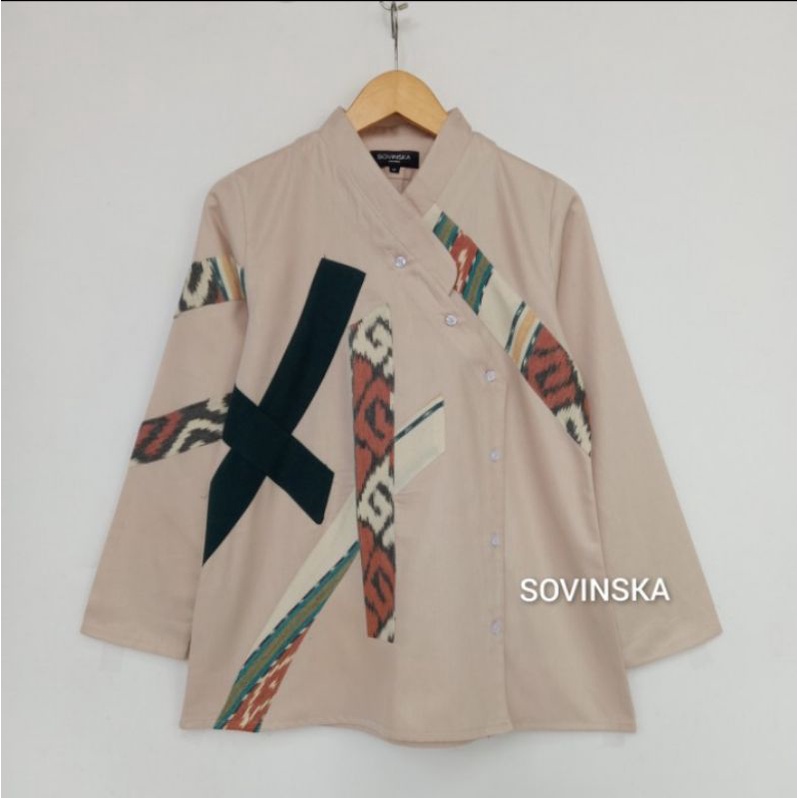 Atasan Batik Kombinasi Tenun WP 232 cream Atasan Wanita Baju Kerja Lengan panjang motif original by 
