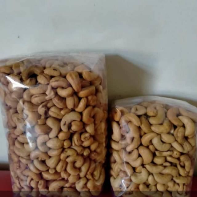 

Kacang mete mateng 500 gram