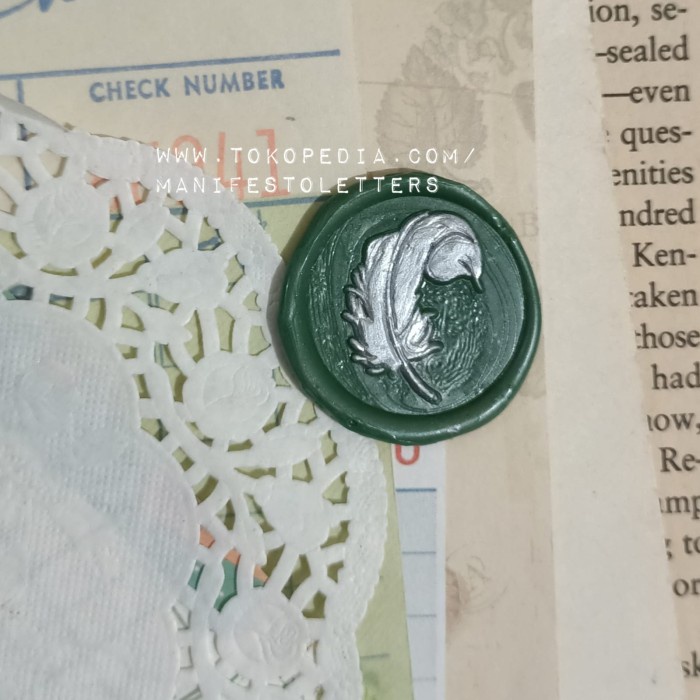 

Code694 Wax Seal Feather Wooden Stamp Stempel Segel Tembaga Planner Journaling