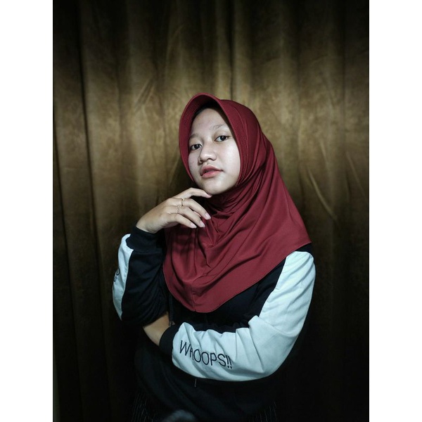 Bergo Pendek Sport / Bergo jersy premium / hijab sporty pendek / hijab sporty salur