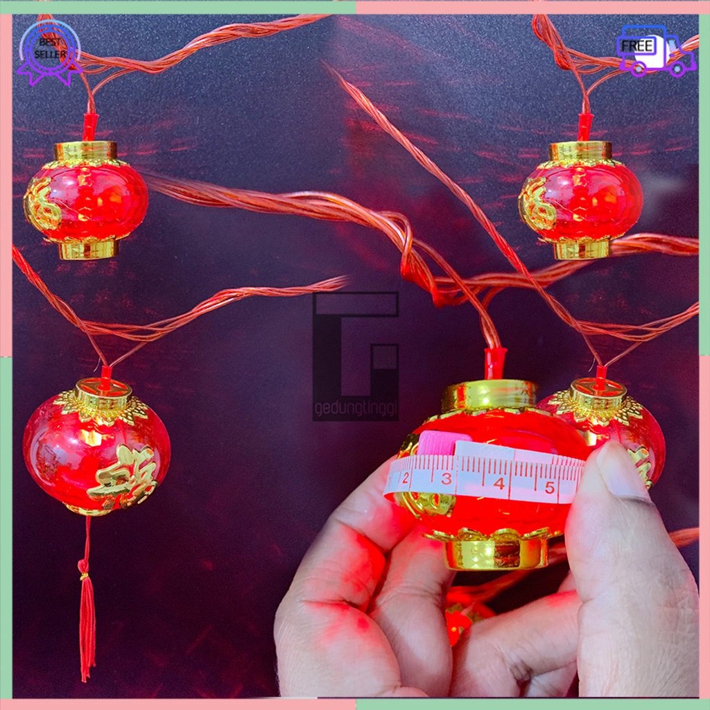 Lampu Hias Lampion Gantung Led Motif Fu Fuk Fengshui Hoki Hiasan Imlek Merah Kelap Kelip Kedap Kedip Kerlap Kerlip Dekorasi Indoor Outdoor Ukuran Size Kecil Tenaga Power Listrik Import Murah