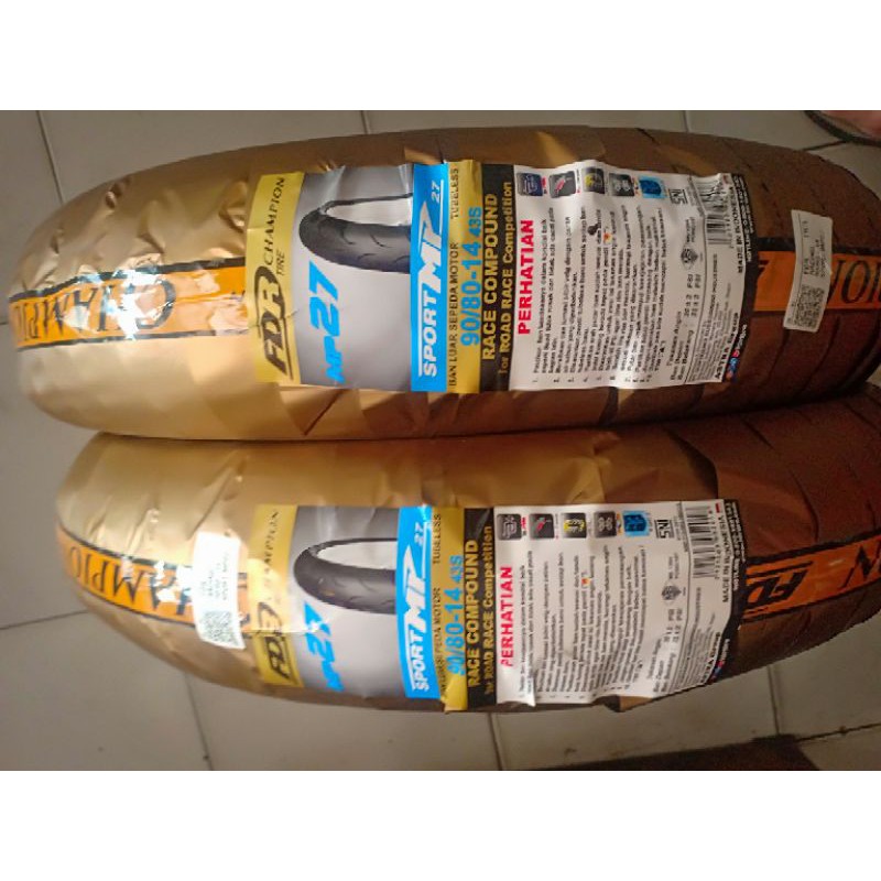 ban fdr MP 27 ring 14 sepasang dpn dan blkg ukuran 90-80-14 soft compound
