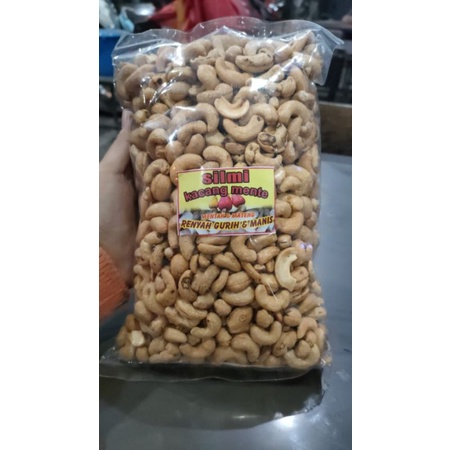 

kacang mede utuh siap makan