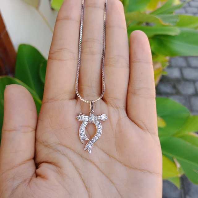 Kalung zircon