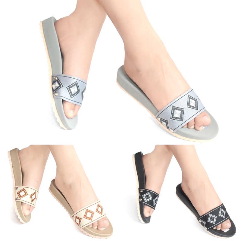 SANDAL FLAT WANITA SELOP KARET TAVANO KEKINIAN TERBARU SENDAL SLOP PEREMPUAN IBU TEPLEK KARET JL-43