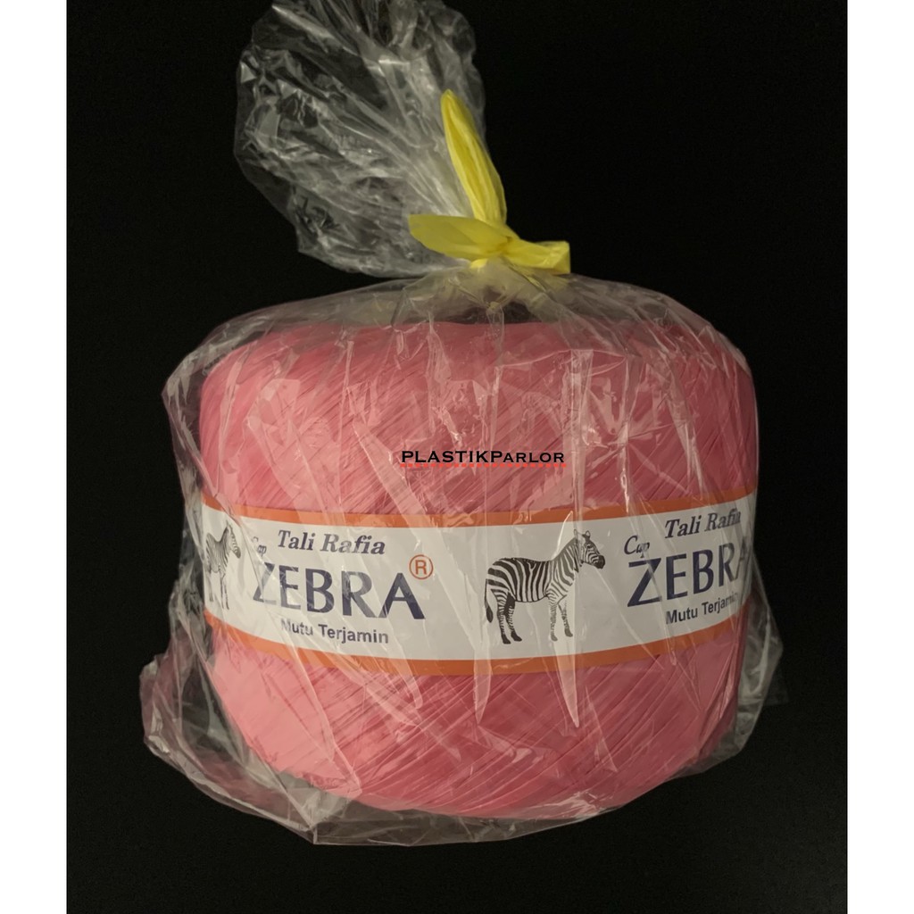 

TALI RAFIA SUPER WARNA MERK ZEBRA BERAT 0,5 KG