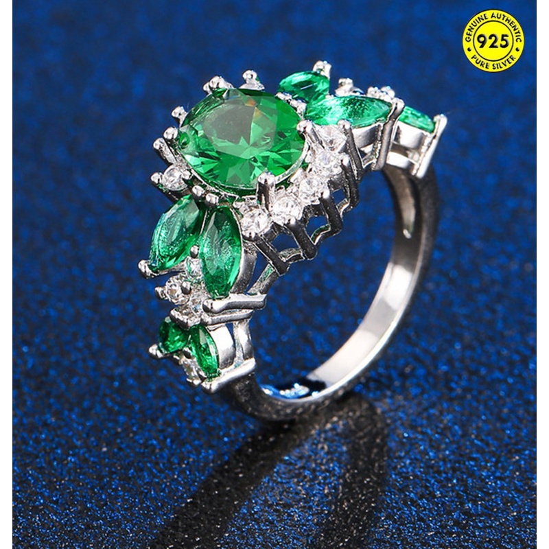 Cincin Berlian Emerald Inlaid