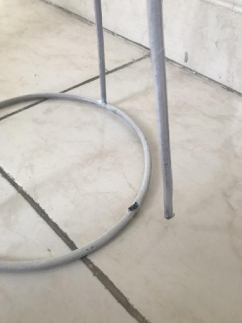 Rak Besi Standing Pot Bunga Artifisial Artificial Dekorasi Rumah Shabby Chic