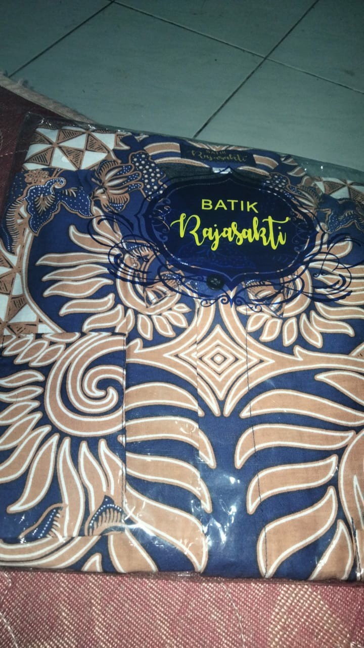Batik Solo Kemeja Batik Solo Lengan Panjang Lapis Furing Mahogra Rajasakti Wedanta Pinus Permata