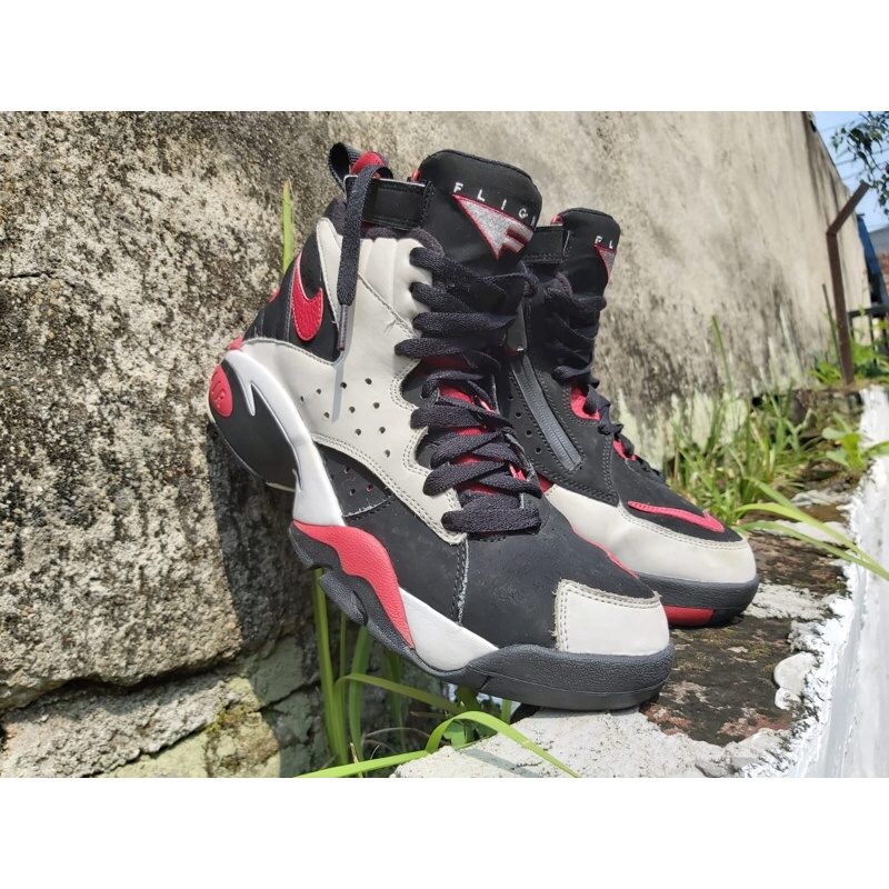 nike air zoom maestro limited