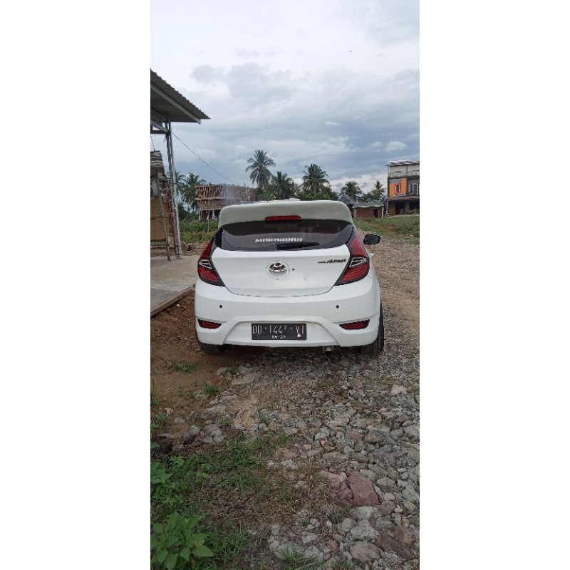 hyundai grand avega 2012