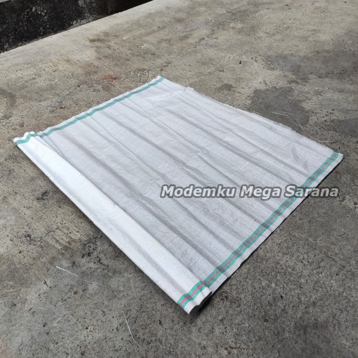 Karung Plastik Bagor Packing Lebar 120cm Lembaran Jogja - Meteran