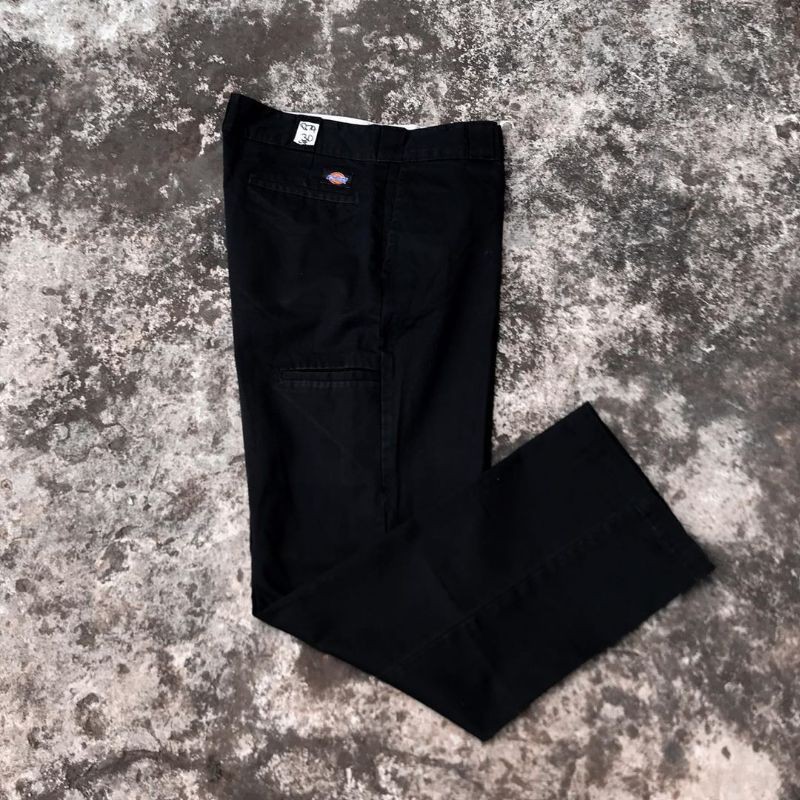 LP DICKIES CELLPOCKET original warna hitam size 30