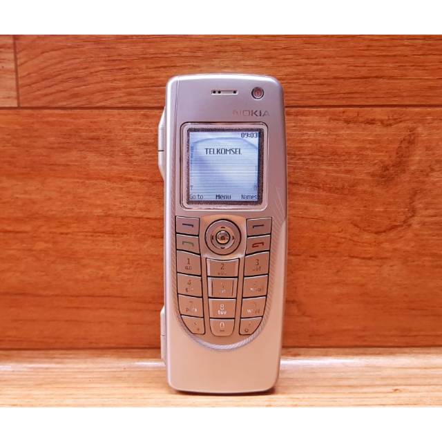 HP Jadul Nokia 9300 Communicator Original Bkn 9210 or 5310 or e90 or e7