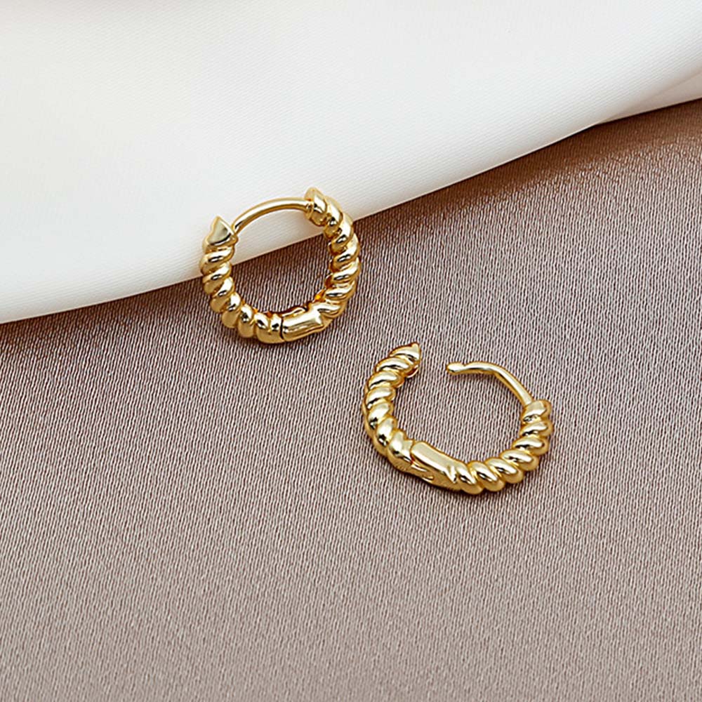 Anting Bulat Kecil Bahan Metal Lapis Emas Untuk Wanita