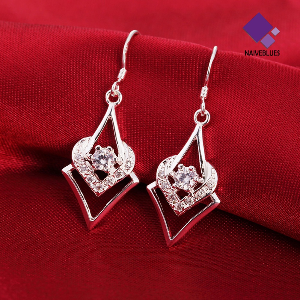 Anting Kait Lapis Silver Bentuk Hati Bahan Zircon Untuk Wanita