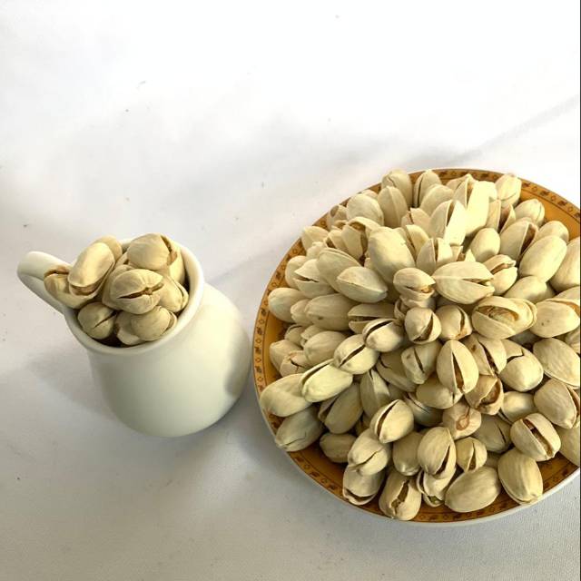 

KACANG PISTACHIO 1KG
