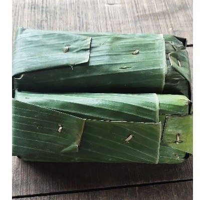 

1pcs tempe Daun ukuran besar dan kecil