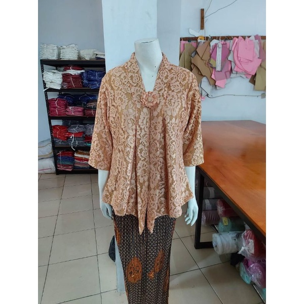 (BrL110) Kebaya floy BROKAT GLITTER & FOIL EMAS 7/8 lurus jumbo KeroncongBusana-Mocca, FOIL