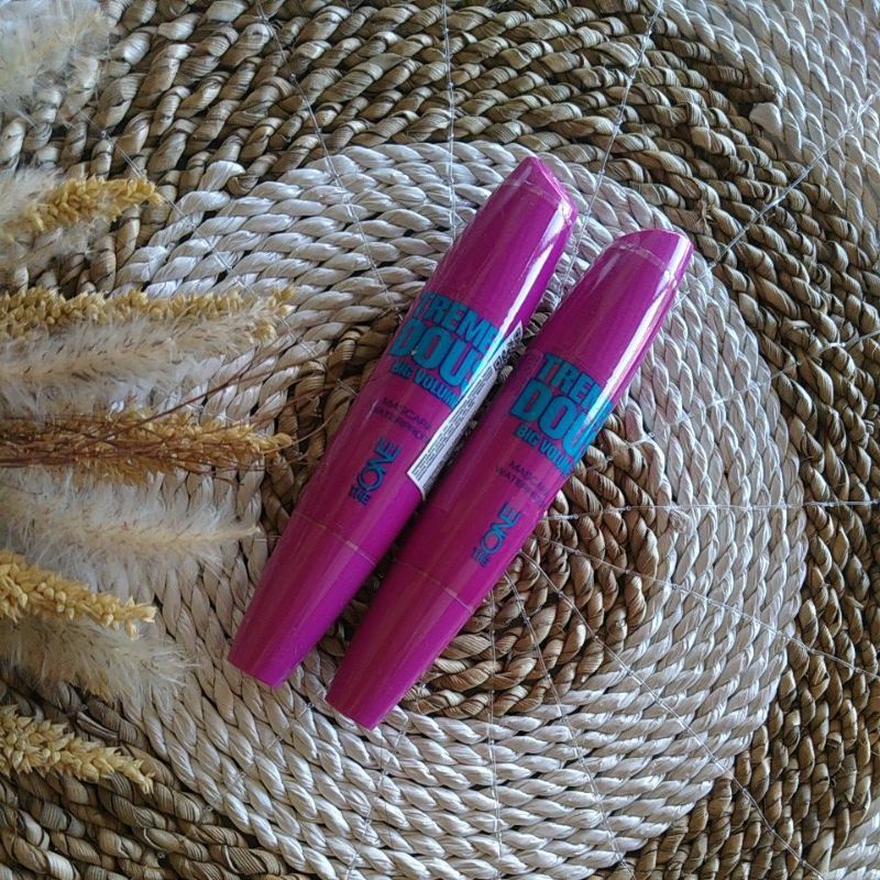 The ONE Tremendous Big Volume Mascara Waterproof