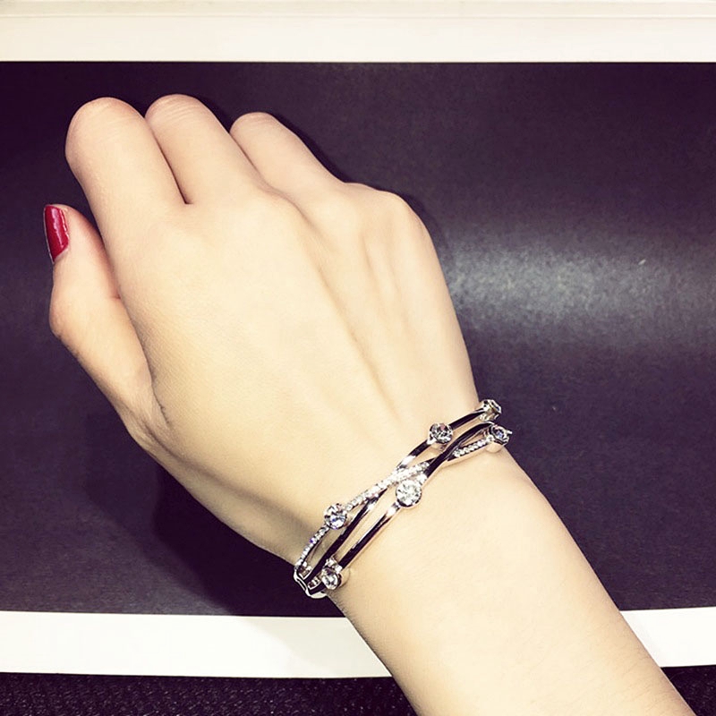 Gelang Titanium Premium Berlian Silang Lapis Emas 18K Wanita Anti Karat Korea Bangle-8