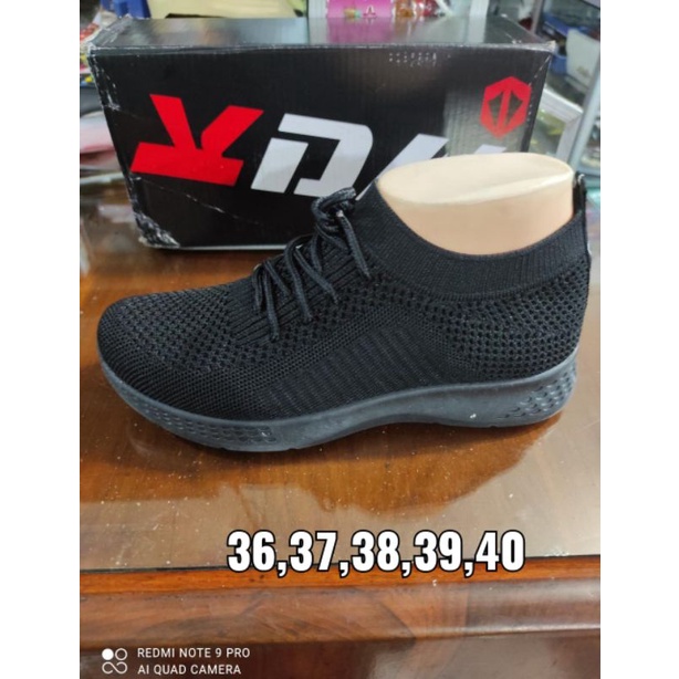 KDM sepatu cewek Rajut terbaru