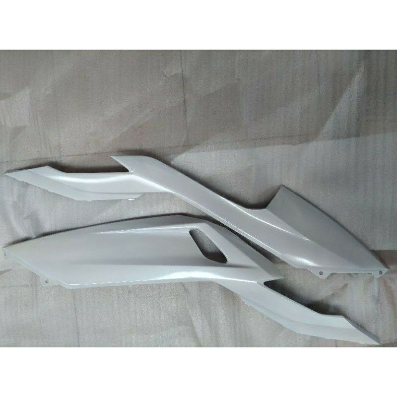 COVER UNDER SIDE KANAN KIRI VARIO 150/125 LED NEW 2018 2019 2020 2021 PUTIH / MERK WIN