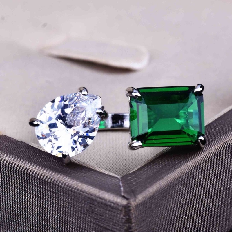 INS Cool Style Advanced Custom Natural Emerald Ring